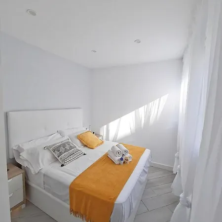 Apartamento Playa Paseo Maritimo Marbella